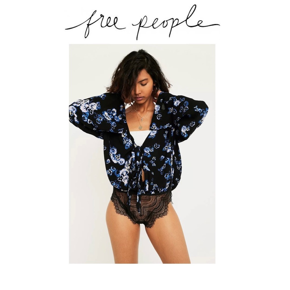 FREE PEOPLE / Size XS/ “Forties Feels” Black Floral Printed Boho Bodysuit